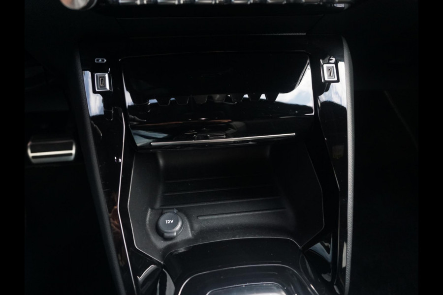Peugeot e-208 EV GT 51 kWh