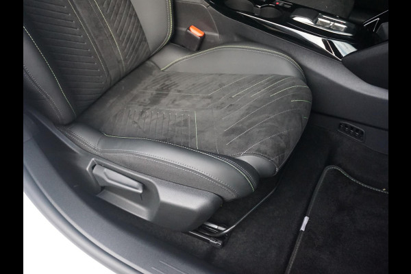 Peugeot e-208 EV GT 51 kWh