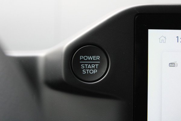 Ford Transit Custom 320 2.0 TDCI L2H1 Trend 136pk - 2x Schuifdeur - Achterklep - Carplay - Android - LED koplampen - Stoelverwarming - 70l tank - Ri