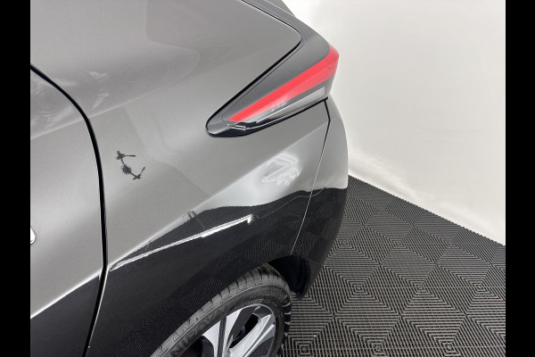 Nissan Leaf Tekna 40 kWh (INCL-BTW) Aut. *LEATHER-FABRIC | FULL-LED | BOSE-SURROUND | ADAPTIVE-CRUISE | TOP-VIEW | KEYLESS | NAVI-FULLMAP | BLINDSPOT | DAB+ | PDC | HEATED-COMFORT-SEATS | TOWBAR | DIGI-COCKPIT | 17"A