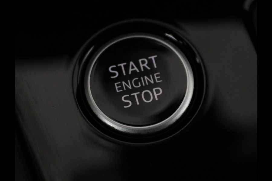 Audi A3 30 TFSI S edition | Carplay | Full LED | Virtual Cockpit | Sportstoelen | Half leder | Getint glas | Climate control | Cruise control
