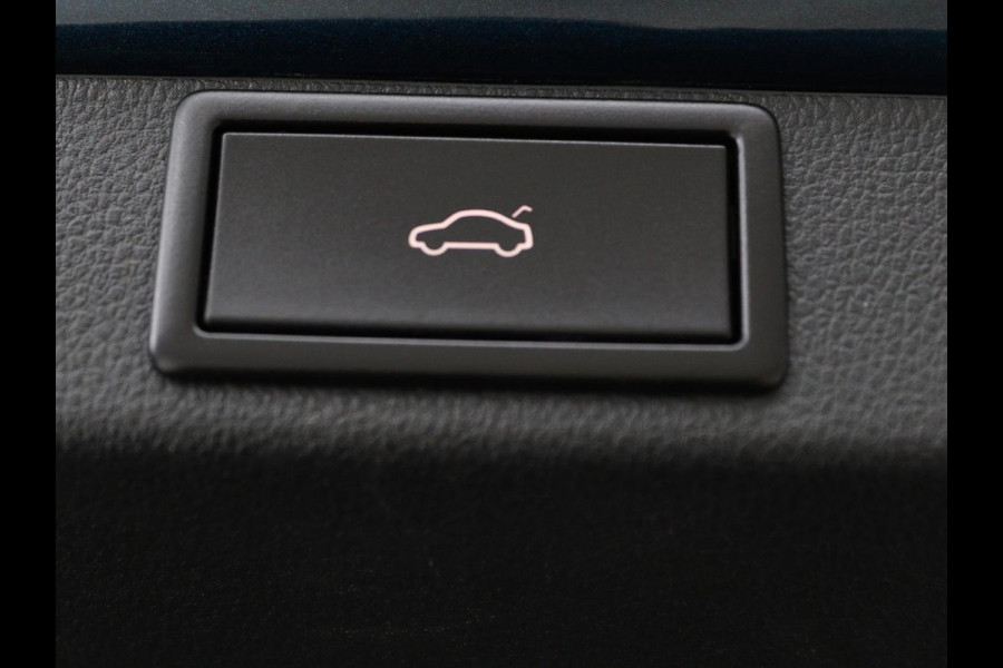 Škoda Octavia 1.0 e-TSI Business Edition | Trekhaak | Stoelverwarming | Carplay | Keyless | Navigatie | Full LED | Parkeerhulp | Climate control