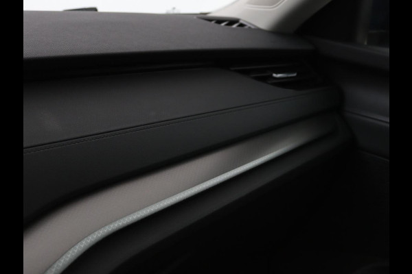Škoda Octavia 1.0 e-TSI Business Edition | Trekhaak | Stoelverwarming | Carplay | Keyless | Navigatie | Full LED | Parkeerhulp | Climate control