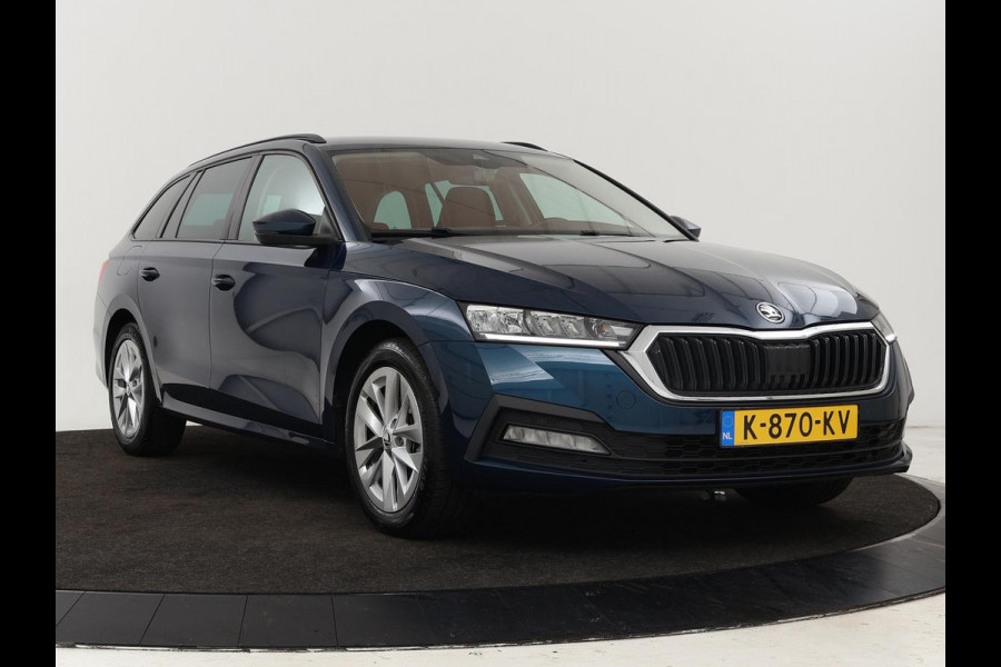 Škoda Octavia 1.0 e-TSI Business Edition | Trekhaak | Stoelverwarming | Carplay | Keyless | Navigatie | Full LED | Parkeerhulp | Climate control