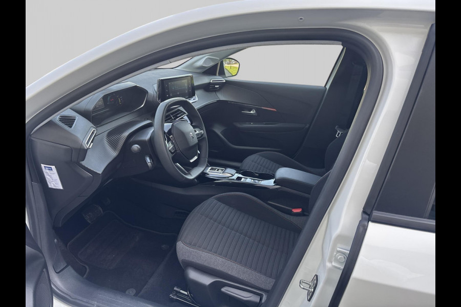 Peugeot e-208 EV Active Pack 50 kWh 3 fase | 11 kW lader