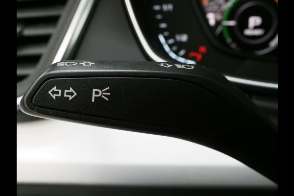 Audi Q5 55 TFSI e quattro Competition | Panoramadak | B&O Audio | Massage | 360 | Head Up | Keyless | Carplay