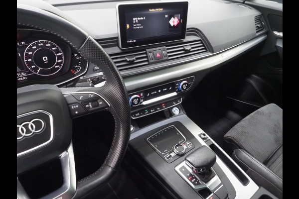 Audi Q5 55 TFSI e quattro Competition | Panoramadak | B&O Audio | Massage | 360 | Head Up | Keyless | Carplay