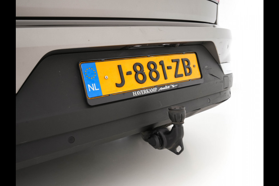 Polestar 2 Long Range Dual Motor Launch Edition 78kWh AWD [ 3-Fase ] (INCL-BTW) *PANO | NAVI-FULLMAP | HARMAN/KARDON-AUDIO | FULL-LED | KEYLESS | TOPVIEW | LANE-ASSIST | DIGI-COCKPIT | DAB+ | SPORT-SEATS | CARPLAY | TOWBAR | BLINDSPOT | 20''ALU*