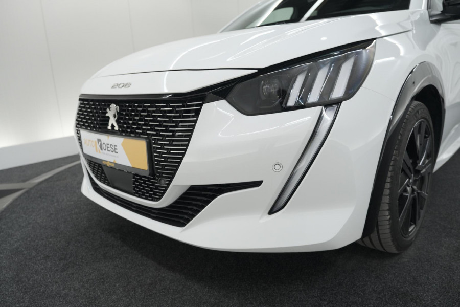 Peugeot 208 PureTech 100 GT | Camera | Navigatie | Sfeerverlichting | Apple Carplay | Parkeersensoren