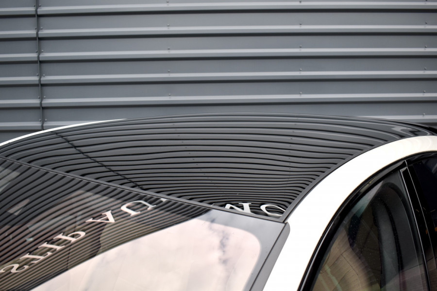 Porsche Cayenne Coupé 3.0 E-Hybrid 462pk Sport Design | Panoramadak | Matrix PDLS+ | 22'' Velgen | Stoelventilatie | Bose | Achterasbesturing | Orig. NL |