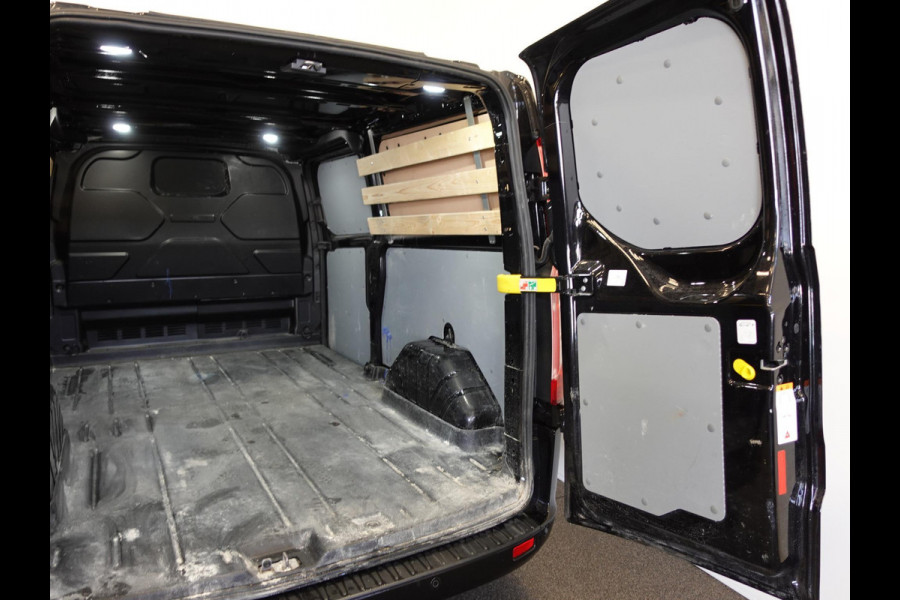 Ford Transit Custom 320 2.0 TDCI L2H1 Sport 185PK Automaat Airco Cruise Control Bluetooth Navi Trekhaak