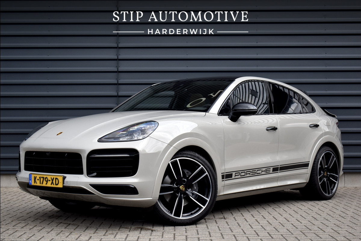 Porsche Cayenne Coupé 3.0 E-Hybrid 462pk Sport Design | Panoramadak | Matrix PDLS+ | 22'' Velgen | Stoelventilatie | Bose | Achterasbesturing | Orig. NL |