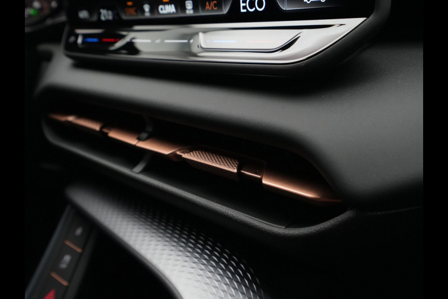 CUPRA Terramar 1.5 TSI e-Hybrid 204pk 360 Camera Parkassist Carplay Navi via App Side Assist 183