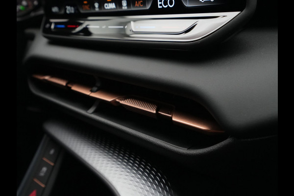 CUPRA Terramar 1.5 TSI e-Hybrid 204pk 360 Camera Parkassist Carplay Navi via App Side Assist 183