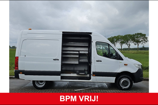 Mercedes-Benz Sprinter 516 2.2 CDI L2H2 Dubbellucht Airco PDC 3.5t- Trekhaak WP-Inrichting Navi Mbux Standkachel Euro6