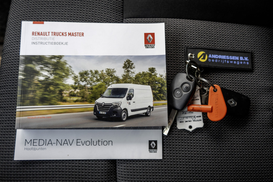 Renault Master 2.3 dCi | Bakwagen met laadklep (1000kg) | CityBox | 3.5T Trekhaak | LED | Navi | Airco | Cruise | Euro 6