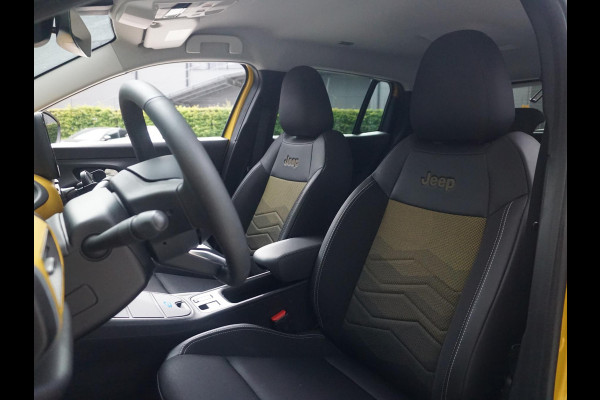 Jeep Avenger Summit 54 kWh | 180° camera | Stoelverwarming | Carplay | Keyless
