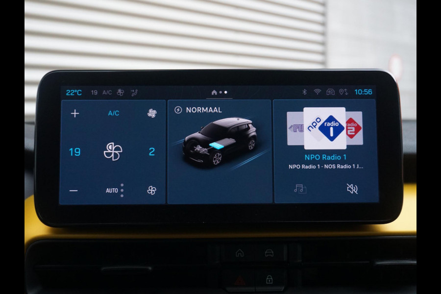 Jeep Avenger Summit 54 kWh | 180° camera | Stoelverwarming | Carplay | Keyless
