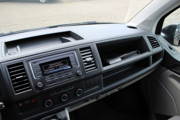 Volkswagen Transporter 2.0 TDI L1H1 Nette Volkswagen Transporter 2.0 TDI L1H1 - Airco - 3 Zitter - Cruise Control -