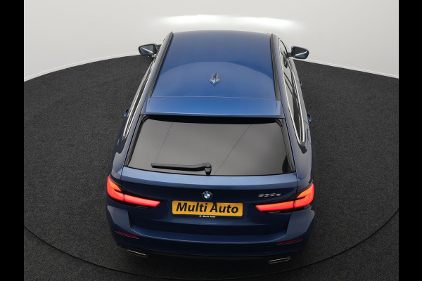 BMW 5 Serie Touring 530e Business Edition Plus Plug In Hybrid Dealer O.H PHEV | Trekhaak af Fabriek | Lederen Sportstoelen Verwarmd | Comfort Access | Camera | Parkassist | Apple Carplay | Sfeerverlichting |