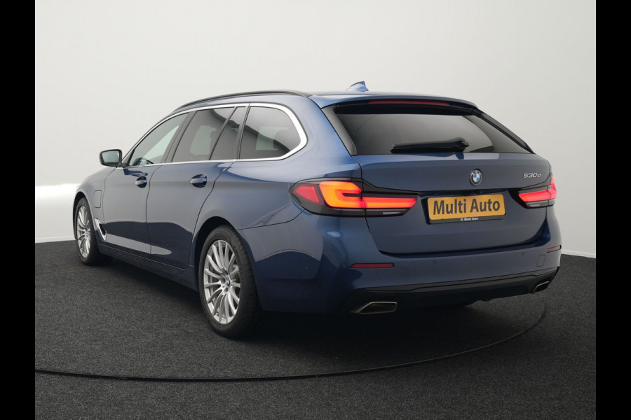 BMW 5 Serie Touring 530e Business Edition Plus Plug In Hybrid Dealer O.H PHEV | Trekhaak af Fabriek | Lederen Sportstoelen Verwarmd | Comfort Access | Camera | Parkassist | Apple Carplay | Sfeerverlichting |