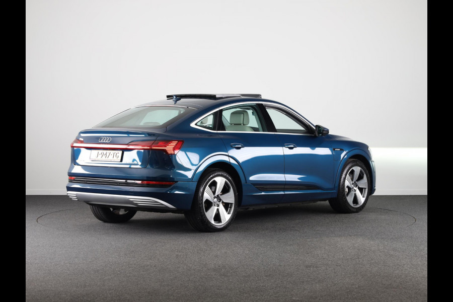 Audi e-tron Sportback 55 quattro Business edition Plus 95 kWh Panoramadak | Trekhaak | B&O Soundsystem | Head up Display | 360° Camera