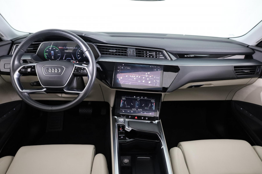 Audi e-tron Sportback 55 quattro Business edition Plus 95 kWh Panoramadak | Trekhaak | B&O Soundsystem | Head up Display | 360° Camera
