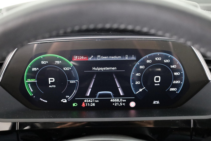 Audi e-tron Sportback 55 quattro Business edition Plus 95 kWh Panoramadak | Trekhaak | B&O Soundsystem | Head up Display | 360° Camera