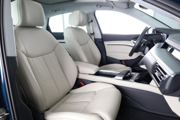 Audi e-tron Sportback 55 quattro Business edition Plus 95 kWh Panoramadak | Trekhaak | B&O Soundsystem | Head up Display | 360° Camera