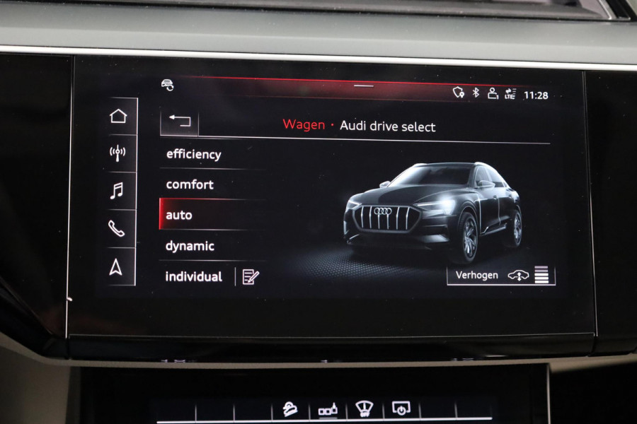 Audi e-tron Sportback 55 quattro Business edition Plus 95 kWh Panoramadak | Trekhaak | B&O Soundsystem | Head up Display | 360° Camera