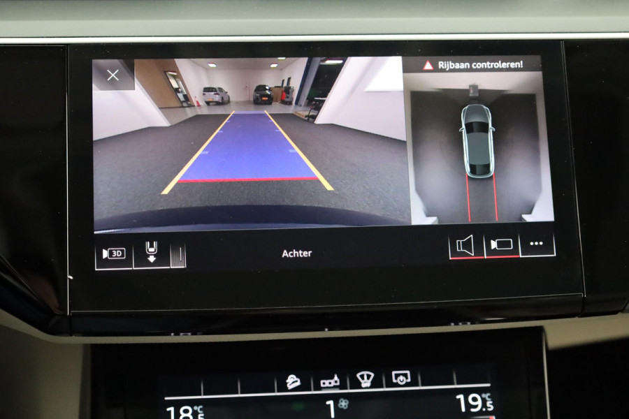 Audi e-tron Sportback 55 quattro Business edition Plus 95 kWh Panoramadak | Trekhaak | B&O Soundsystem | Head up Display | 360° Camera