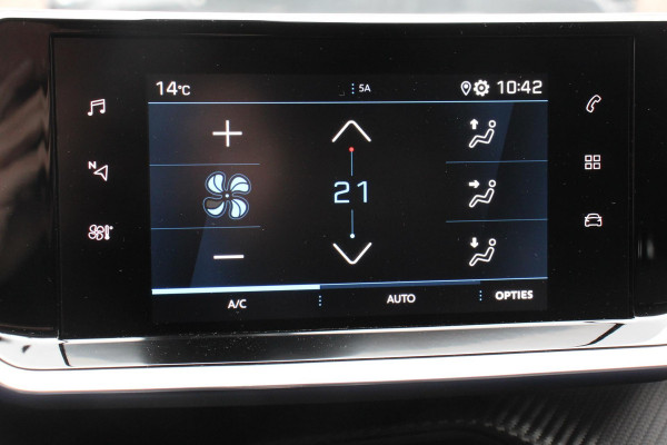 Peugeot 2008 1.2 PureTech 130pk Allure | DEMO ! | | Navigatie | Apple Carplay/Android Auto | Parkeersensor achter | Achteruitrijcamera | Cruise Control | Climate Control | Ledverlichting | Getinte ramen