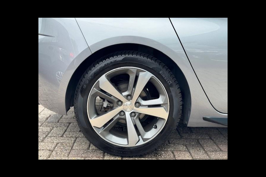 Peugeot 308 1.2 Style Allure -Automaat - LED- Nieuwe DB riem