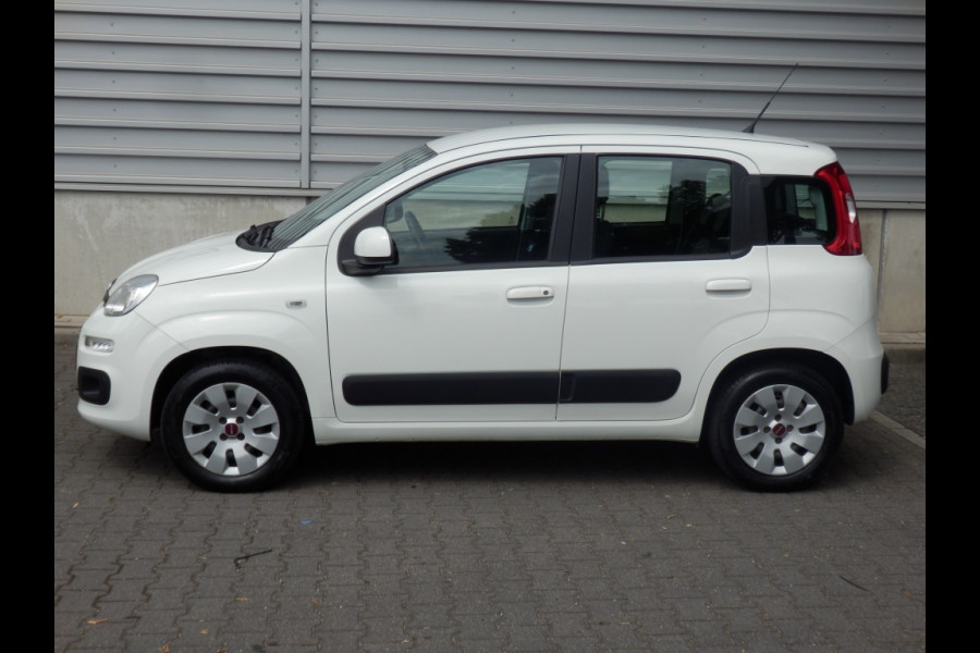 Fiat Panda 80 pk. Lounge I Automaat I Airco I 5 zitplaatsen I