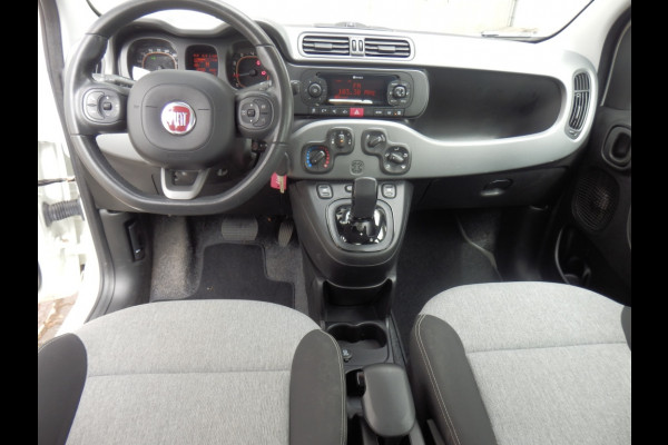 Fiat Panda 80 pk. Lounge I Automaat I Airco I 5 zitplaatsen I