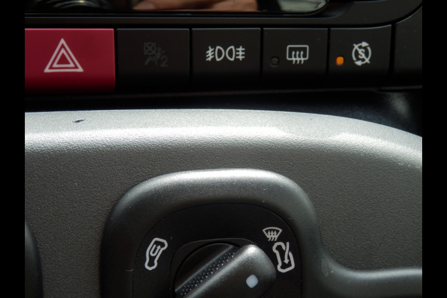 Fiat Panda 80 pk. Lounge I Automaat I Airco I 5 zitplaatsen I