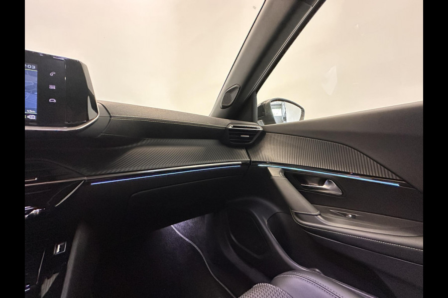 Peugeot 2008 1.2 PureTech 130 GT Black Style Airco ECC Navi Carplay Cruise Control PDC VA + Camera Full LED 17" LM Velgen