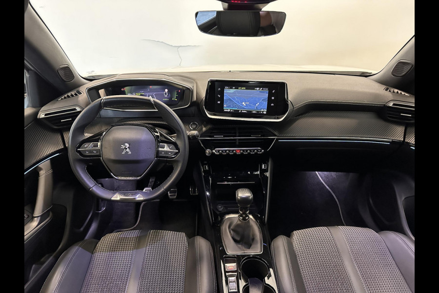 Peugeot 2008 1.2 PureTech 130 GT Black Style Airco ECC Navi Carplay Cruise Control PDC VA + Camera Full LED 17" LM Velgen