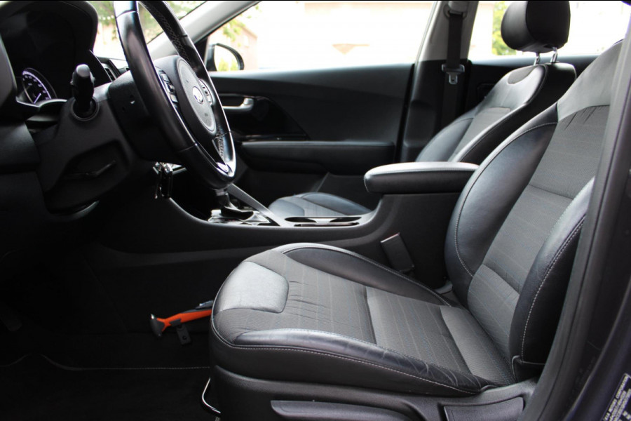Kia Niro 1.6 GDi Hybrid DynamicLine Automaat Navi Camera Nap