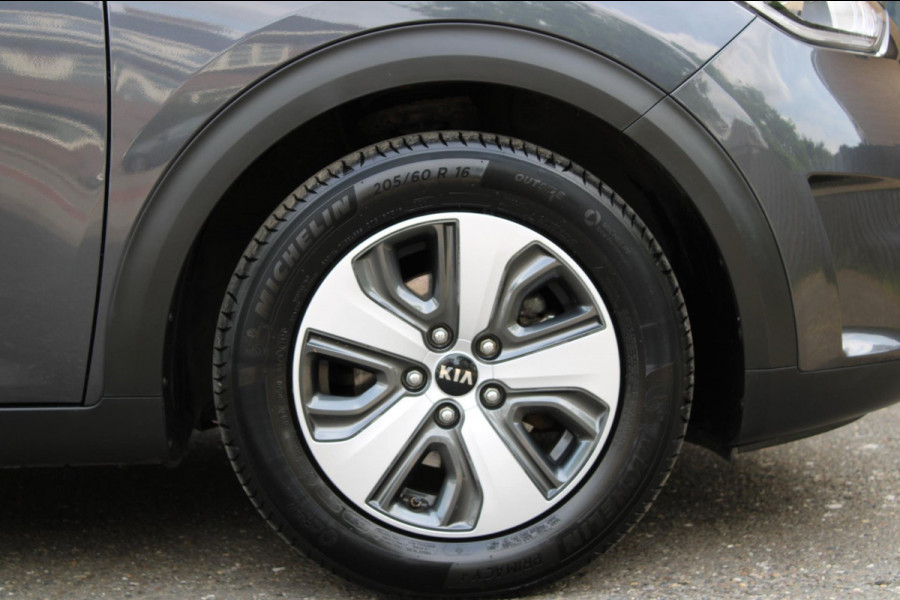 Kia Niro 1.6 GDi Hybrid DynamicLine Automaat Navi Camera Nap