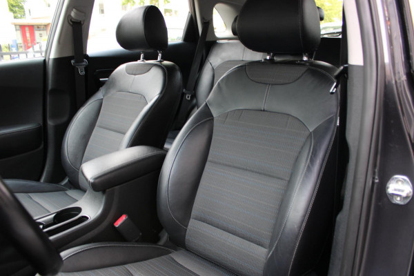 Kia Niro 1.6 GDi Hybrid DynamicLine Automaat Navi Camera Nap