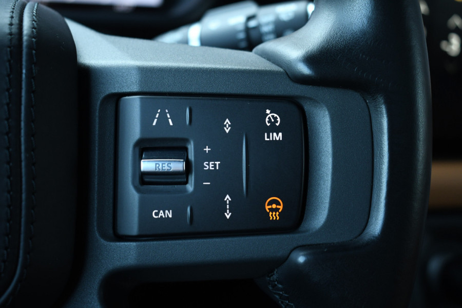 Land Rover Defender P400e 110 X Urban 22inch Trekh Pano PPF HUD 360 ACC