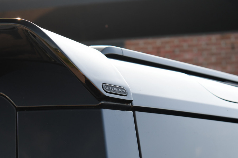 Land Rover Defender P400e 110 X Urban 22inch Trekh Pano PPF HUD 360 ACC