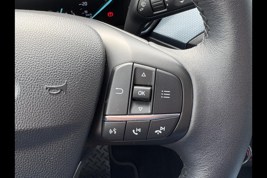 Ford Focus 1.0 EcoBoost Active Business 125pk | Winterpack | Adaptieve Cruise | Design Pack | Trekhaak | Zwart Dak | 18 inch Lichtmetaal | Full LED