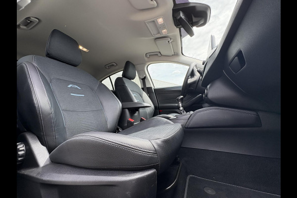 Ford Focus 1.0 EcoBoost Active Business 125pk | Winterpack | Adaptieve Cruise | Design Pack | Trekhaak | Zwart Dak | 18 inch Lichtmetaal | Full LED