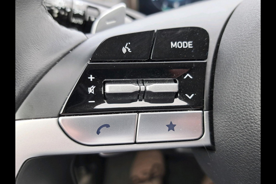 Hyundai Tucson 1.6 T-GDI HEV Comfort | Navigatie | Apple Carplay / Android Auto