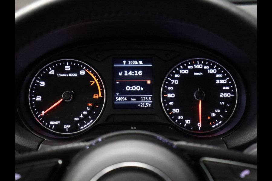 Audi Q2 30 TFSI Pro Line [6-BAK, STOELVERWARMING, VOL LEDER, PDC ACHTER, BLUETOOTH, CRUISE, CLIMATE, NIEUWSTAAT]