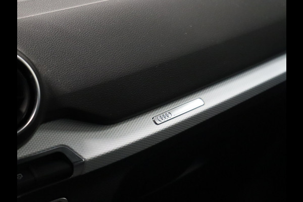 Audi Q2 30 TFSI Pro Line [6-BAK, STOELVERWARMING, VOL LEDER, PDC ACHTER, BLUETOOTH, CRUISE, CLIMATE, NIEUWSTAAT]