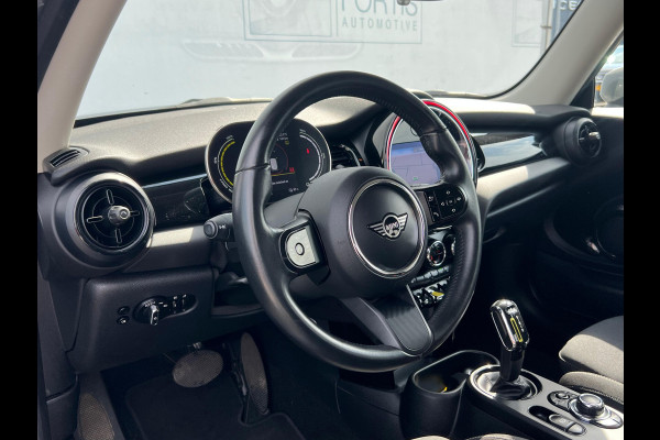 MINI Mini Electric Essential 33 kWh NL AUTO | VIRTUAL COCKPIT | CARPLAY | CRUISE | ! 2DE PINKSTERDAG GEOPEND VAN 10:00 UUR T/M 17:00 UUR