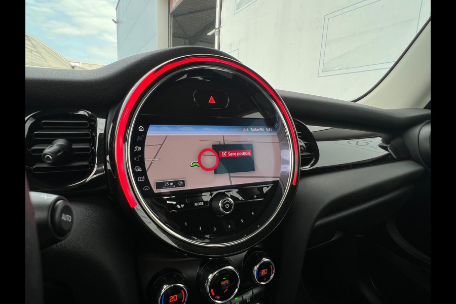 MINI Mini Electric Essential 33 kWh NL AUTO | VIRTUAL COCKPIT | CARPLAY | CRUISE | ! 2DE PINKSTERDAG GEOPEND VAN 10:00 UUR T/M 17:00 UUR